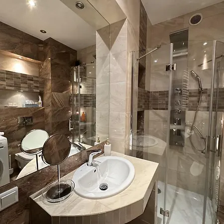 Premium Studio At The River *