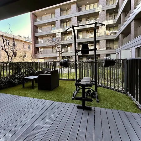 Premium Studio At The River