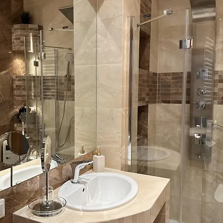 Appartement Premium Studio At The River *