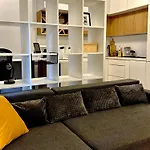 Premium Studio At The River Апартаменты *