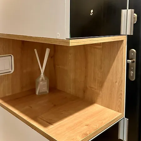 Premium Studio At The River Апартаменты Краков